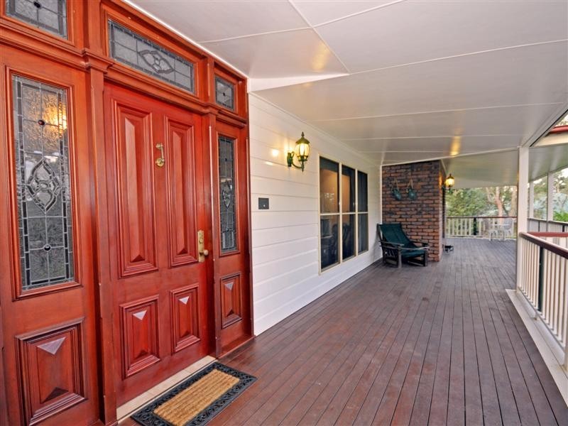 3 Bracken Court, Cashmere QLD 4500