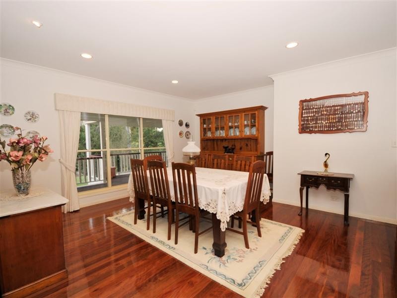 3 Bracken Court, Cashmere QLD 4500