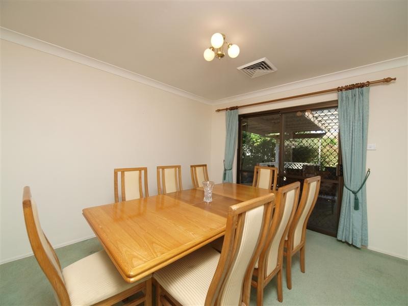 38 Chowchilla Street, Albany Creek QLD 4035