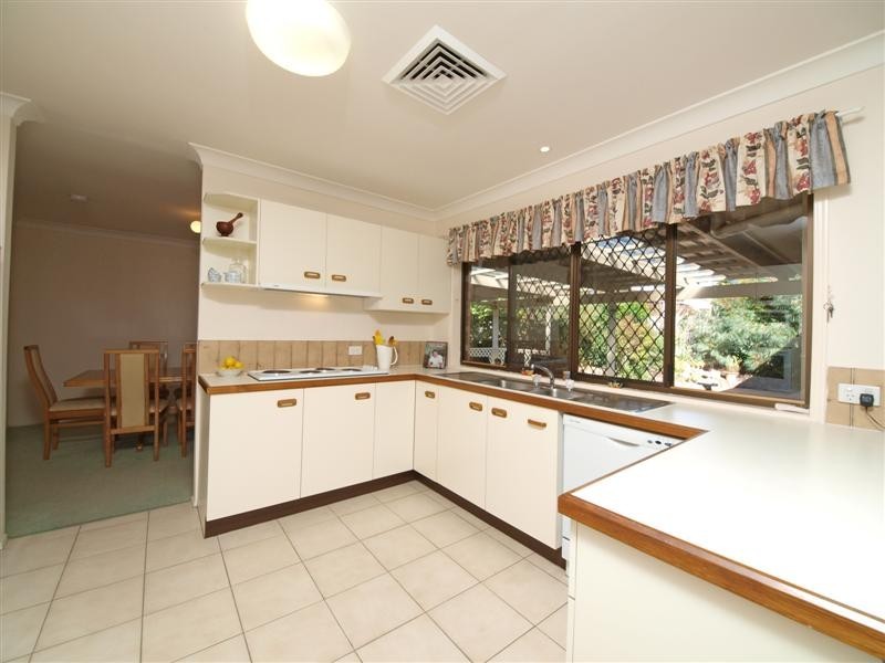 38 Chowchilla Street, Albany Creek QLD 4035