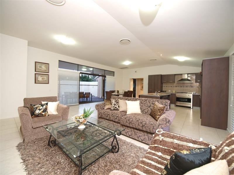 49 PONTIAC CIRCUIT, Warner QLD 4500