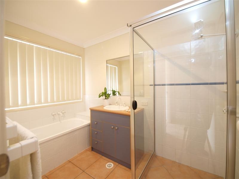 95 Lancewood Drive, Albany Creek QLD 4035