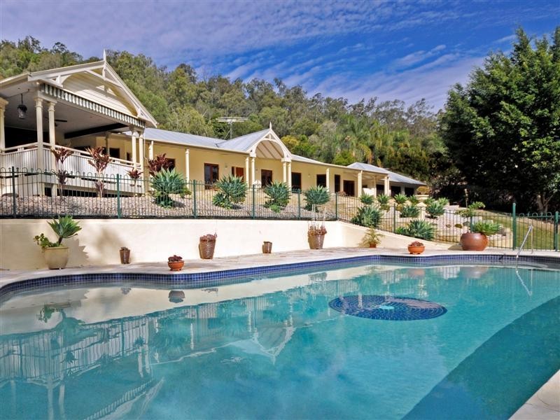 3 Phoebe Court, Bunya QLD 4055