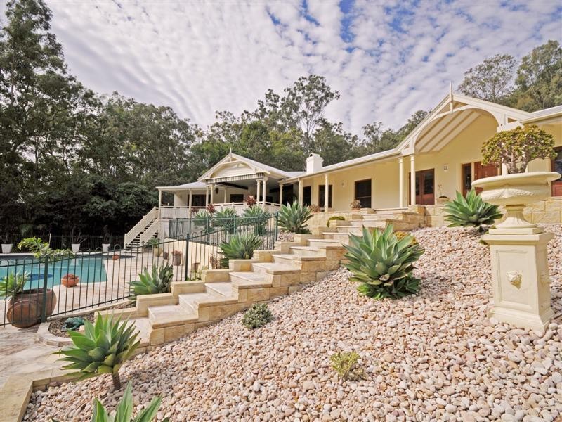 3 Phoebe Court, Bunya QLD 4055