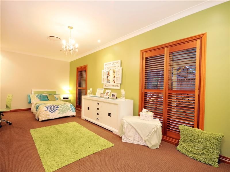 3 Phoebe Court, Bunya QLD 4055