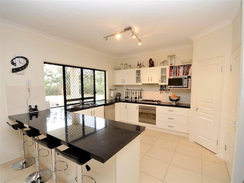 62 Corvus Drive, Cashmere QLD 4500