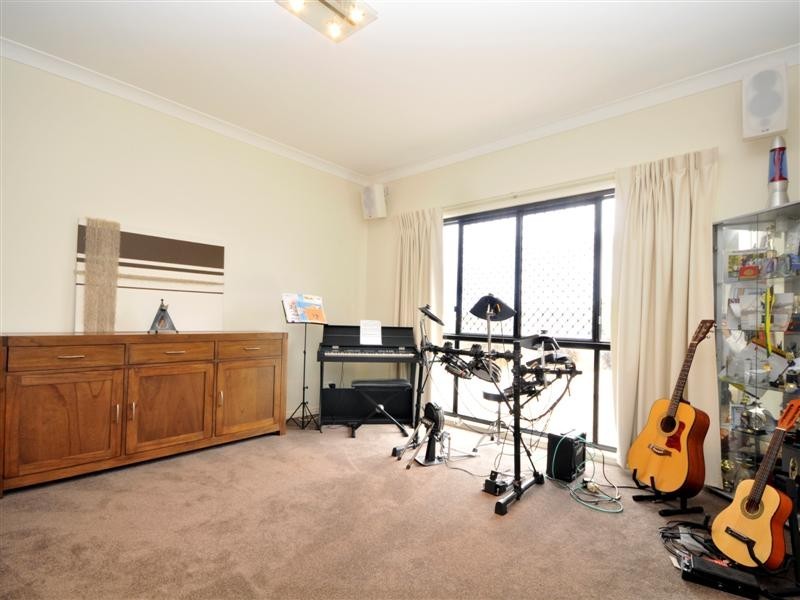 62 Corvus Drive, Cashmere QLD 4500