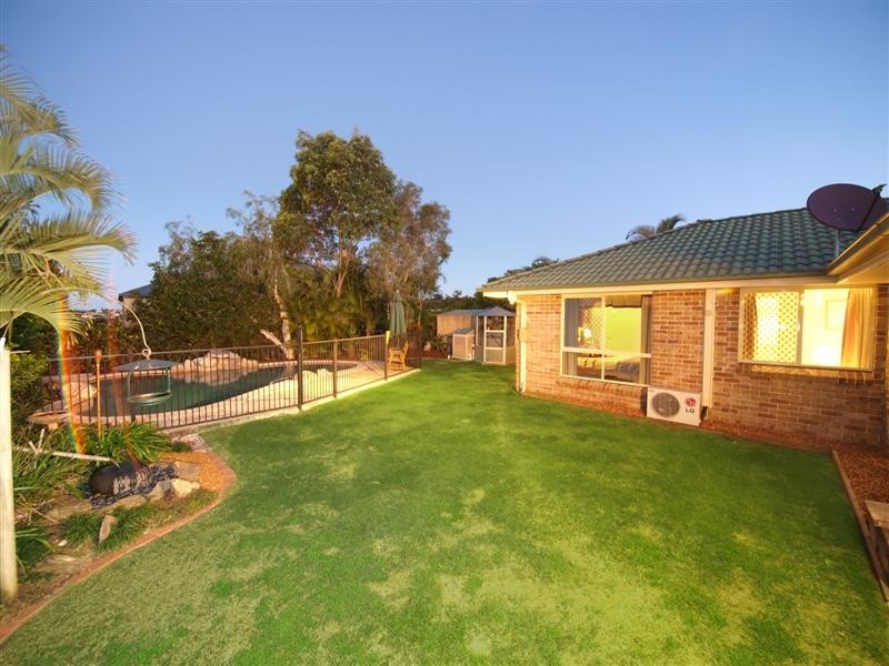 43 Cressbrook Drive, Albany Creek QLD 4035