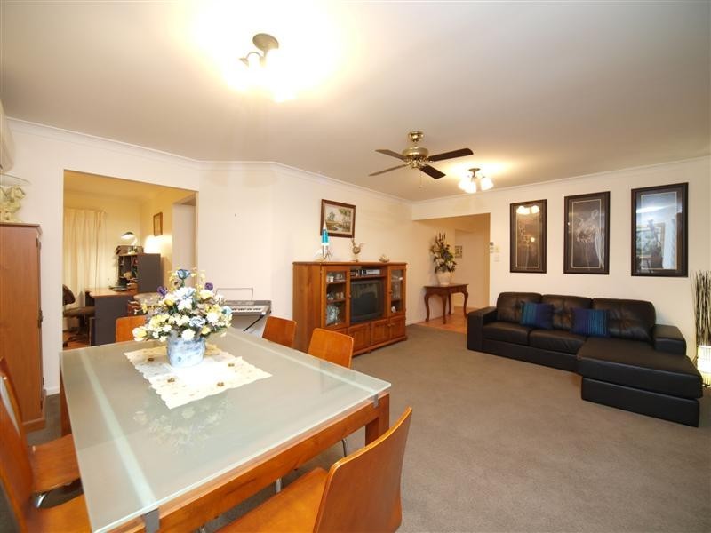 43 Cressbrook Drive, Albany Creek QLD 4035