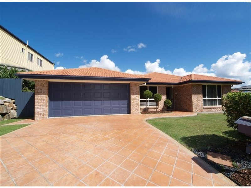 4 Monica Court, Eatons Hill QLD 4037