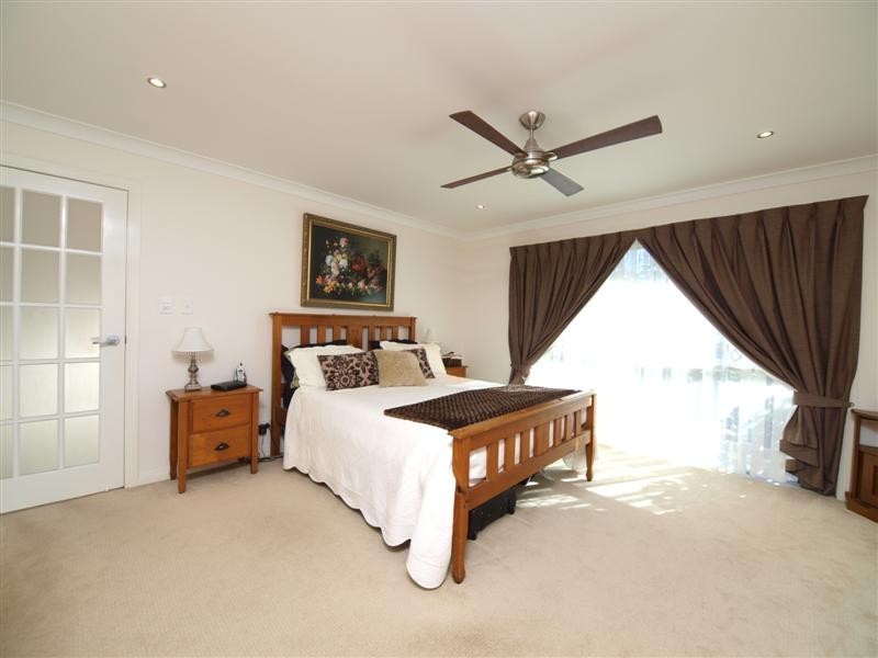 19 Lowai Court, Albany Creek QLD 4035