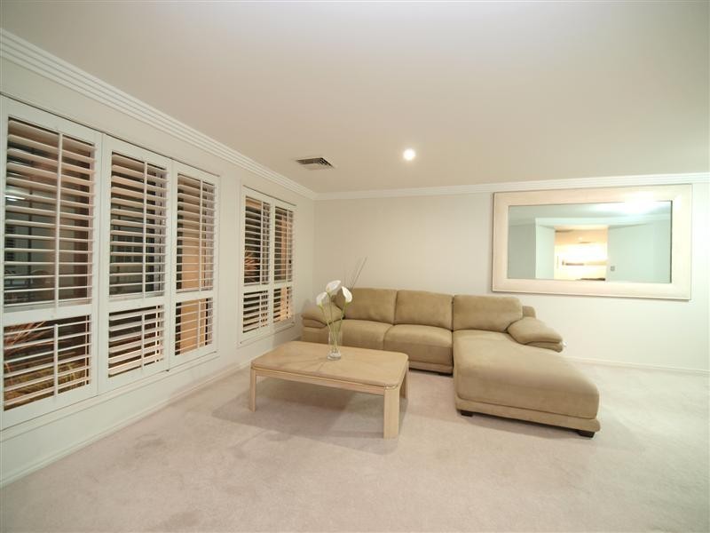 15  Corowa Court, Eatons Hill QLD 4037