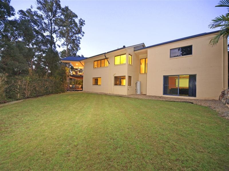 8 BIRCH CRT, Albany Creek QLD 4035