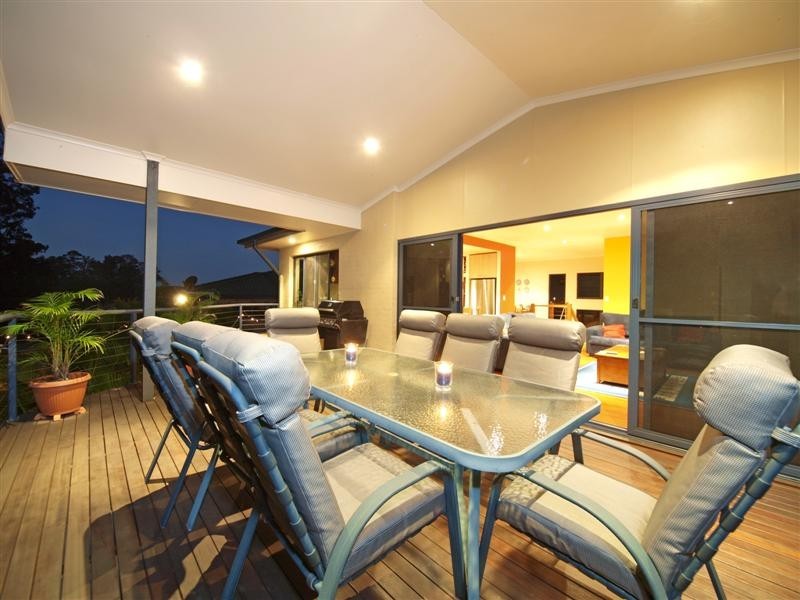 8 BIRCH CRT, Albany Creek QLD 4035