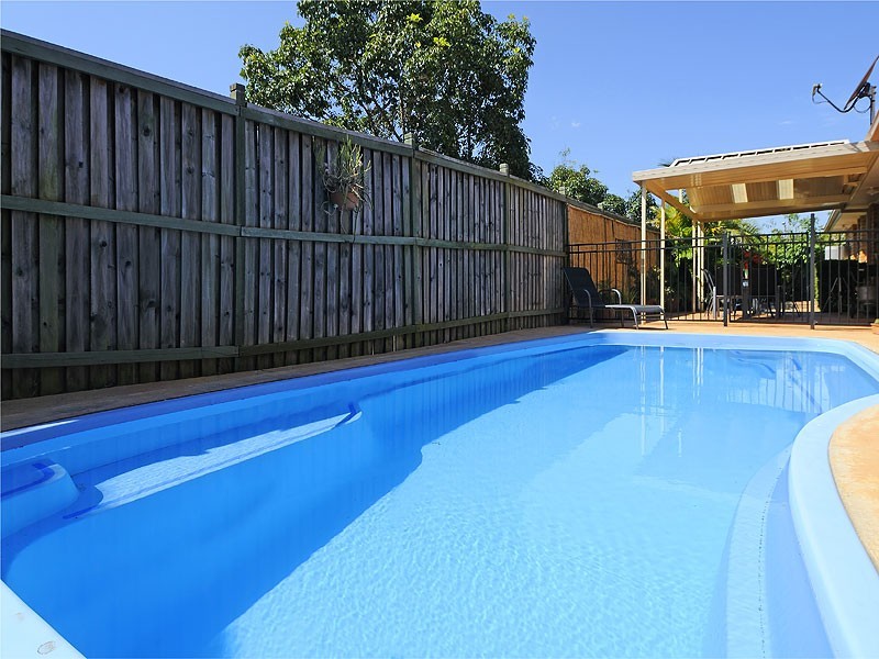 8 Octantis Court, Bridgeman Downs QLD 4035