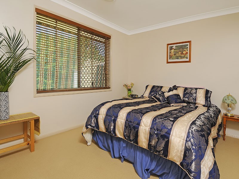 8 Octantis Court, Bridgeman Downs QLD 4035