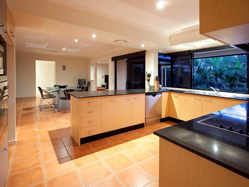 5 Boronia Court, Albany Creek QLD 4035