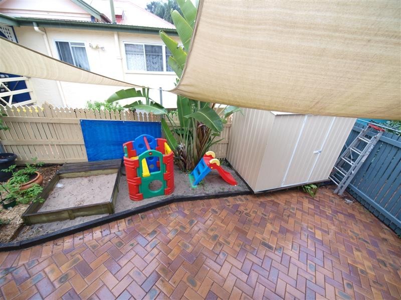 3/437 Waterworks Rd, Ashgrove QLD 4060