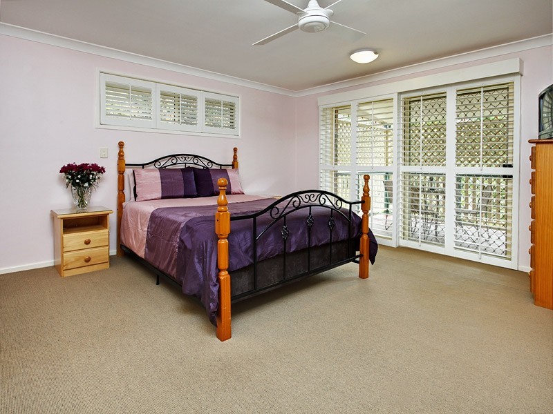 5 Marwood Court, Ferny Hills QLD 4055