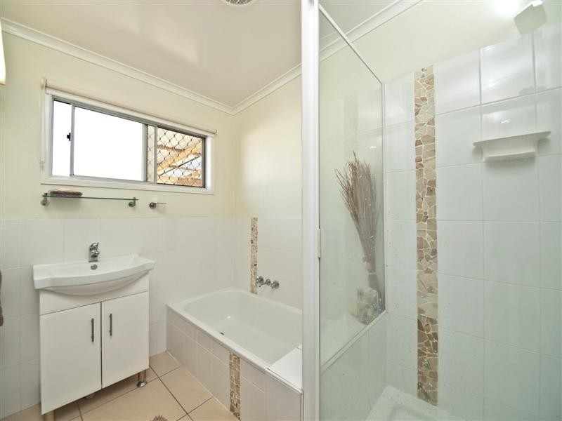 241  FRANCIS. RD, Bray Park QLD 4500