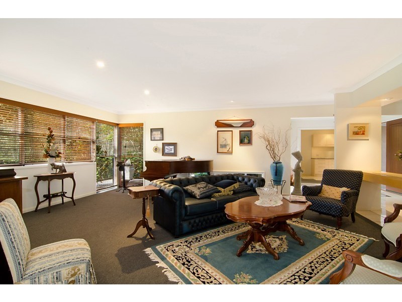 44 Banksia Place, Bridgeman Downs QLD 4035