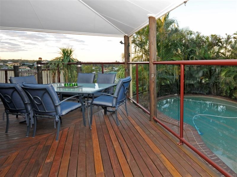 7 Jessica Court, Eatons Hill QLD 4037