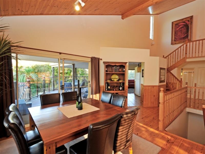 7 Jessica Court, Eatons Hill QLD 4037