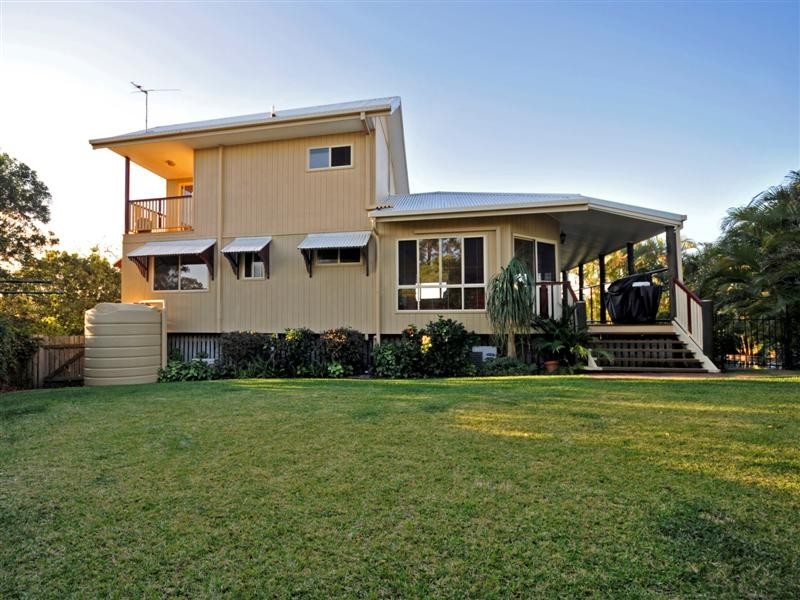 7 Jessica Court, Eatons Hill QLD 4037