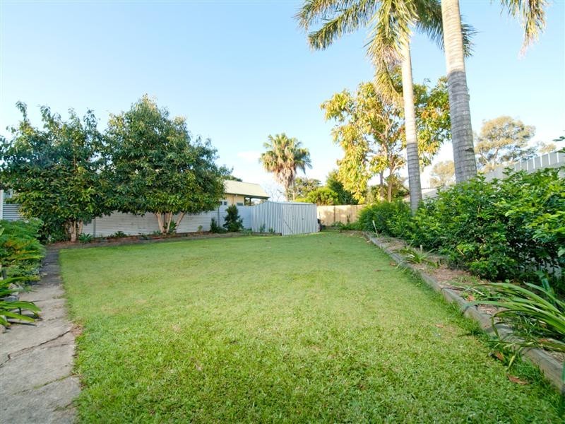 5 Whitfield, Virginia QLD 4014