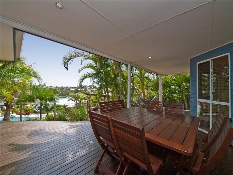 6 Laceflower Crescent, Eatons Hill QLD 4037
