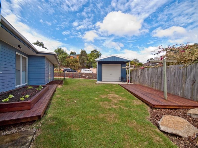 6 Laceflower Crescent, Eatons Hill QLD 4037