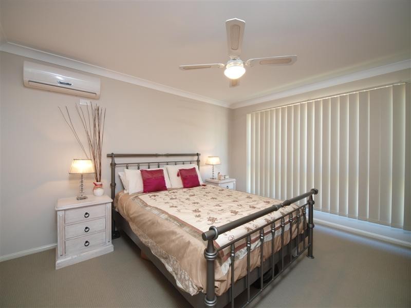 16 Lowai Court, Albany Creek QLD 4035