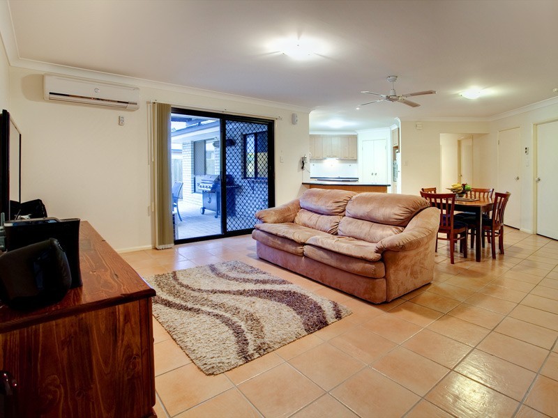 53 O’Quinn Street, Upper Kedron QLD 4055