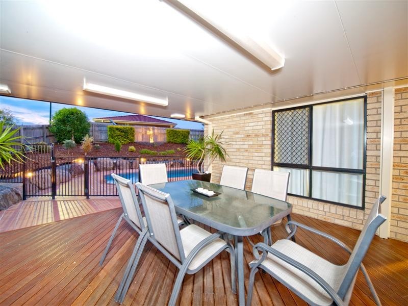 20 Boondooma Circuit, Albany Creek QLD 4035