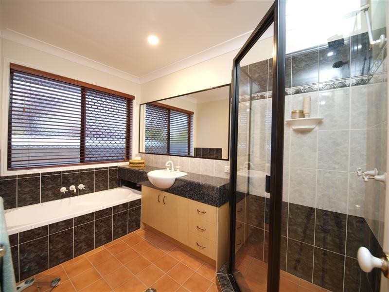 20 Boondooma Circuit, Albany Creek QLD 4035