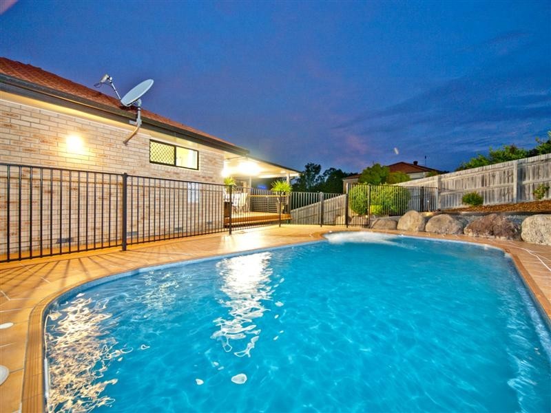 20 Boondooma Circuit, Albany Creek QLD 4035