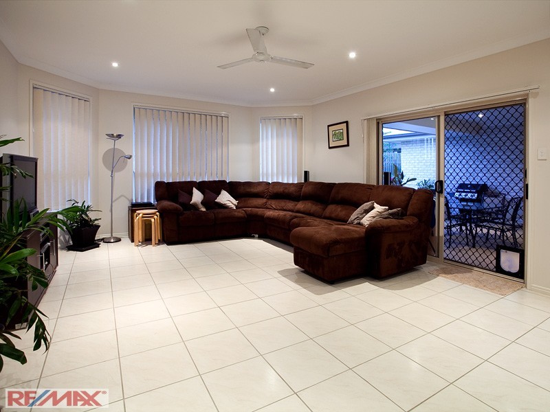 25 ECHIDNA PDE, North Lakes QLD 4509