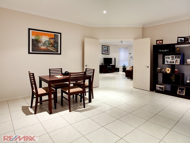 25 ECHIDNA PDE, North Lakes QLD 4509
