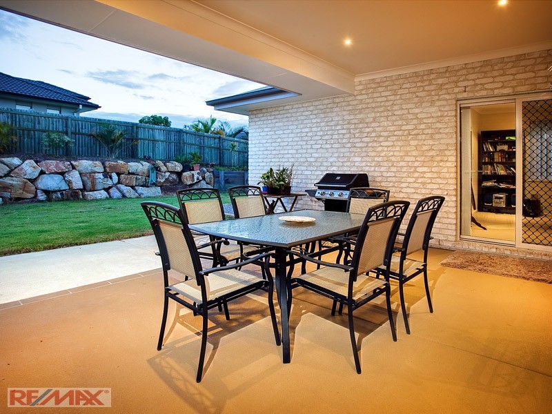 25 ECHIDNA PDE, North Lakes QLD 4509