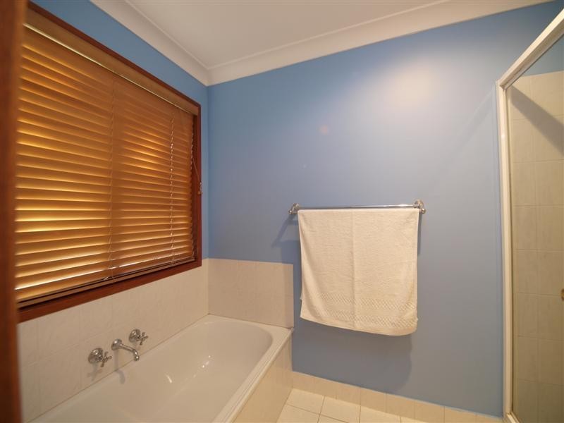 50  TANAGER ST, Albany Creek QLD 4035