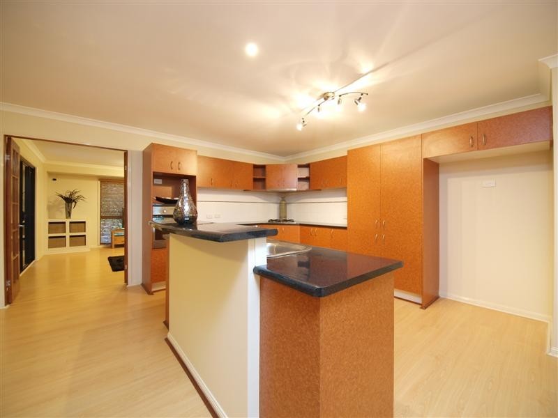 8 Blackbean Court, Albany Creek QLD 4035