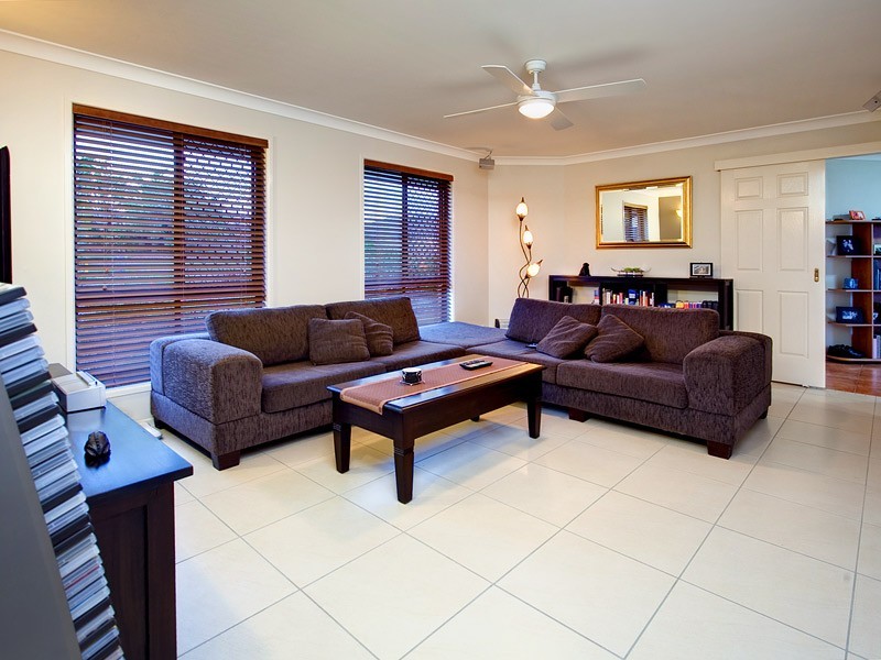 11 Bramble Close, Warner QLD 4500