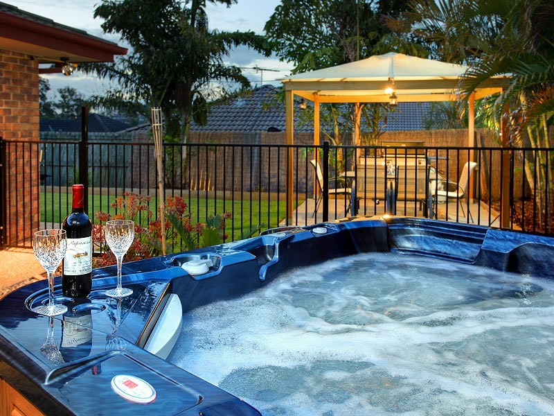 11 Bramble Close, Warner QLD 4500