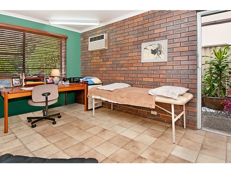 4 Mayer St, Mcdowall QLD 4053