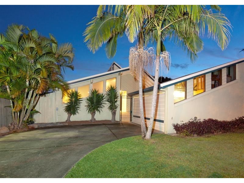 8 Darwin St, Aspley QLD 4034