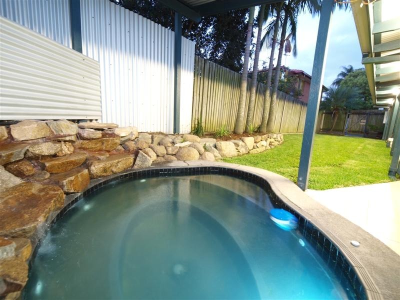 8 Darwin St, Aspley QLD 4034