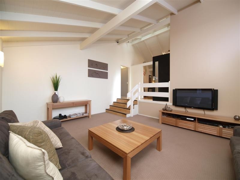 8 Darwin St, Aspley QLD 4034