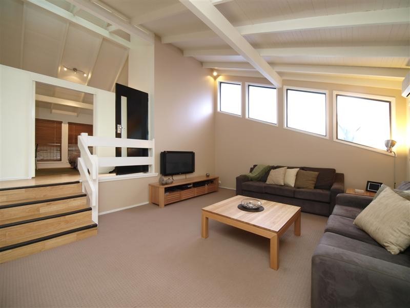 8 Darwin St, Aspley QLD 4034