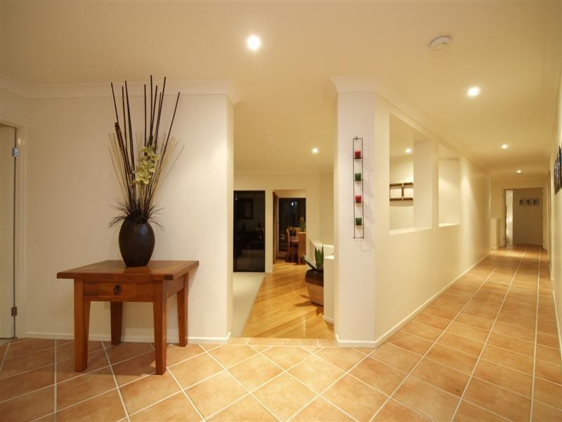 31 Tinaroo Court, Albany Creek QLD 4035