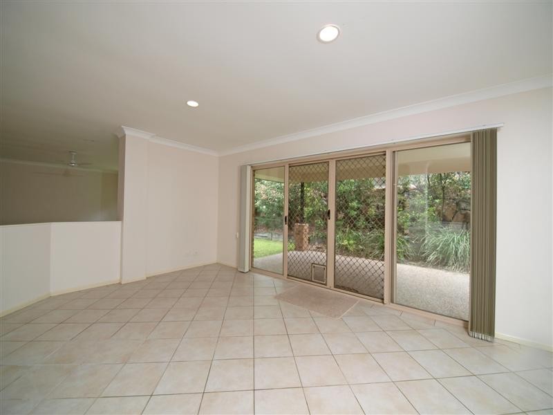 34 Minnelli Place, Mcdowall QLD 4053